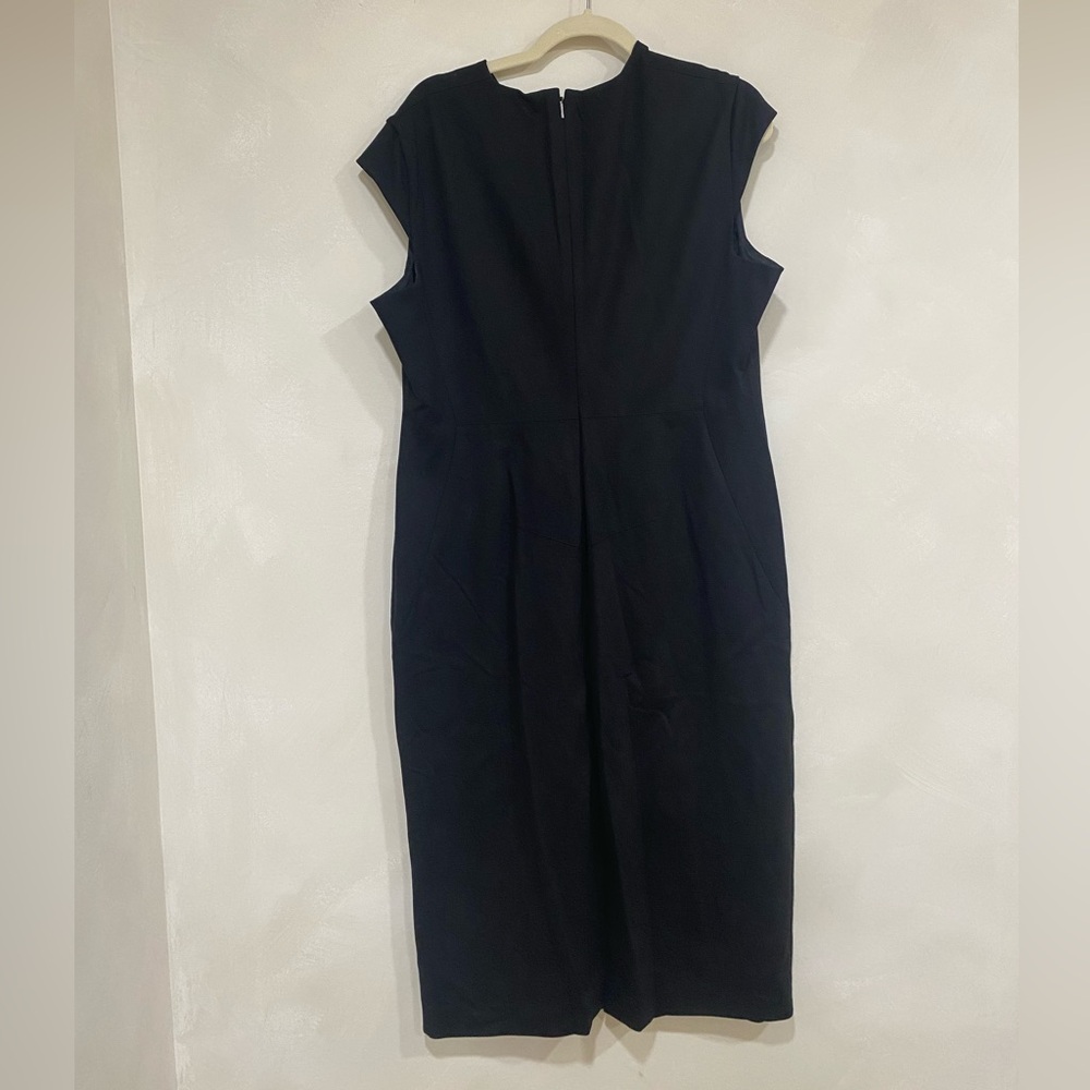 Hugo Boss BOSS by Women's Stretch Fabric Cap-Sleeve Dress Black Size 14 NWT - Picture 4 of 8